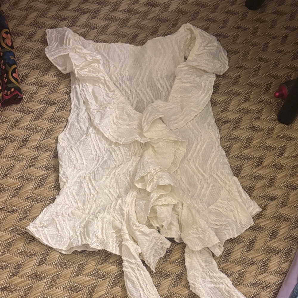 Zara Cream Textured Ruffle Blouse